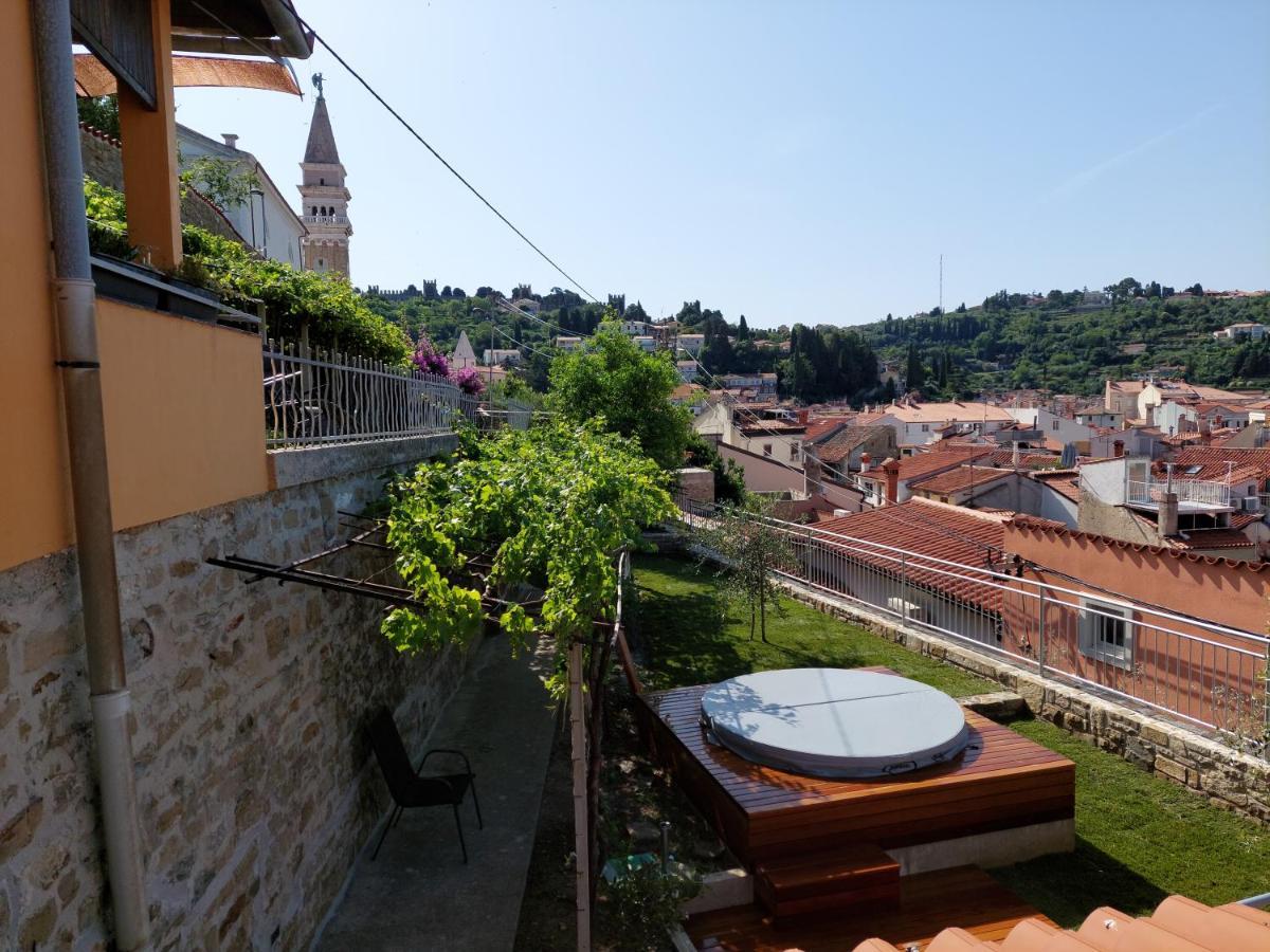 Holiday Home Amazing View Пиран Екстериор снимка