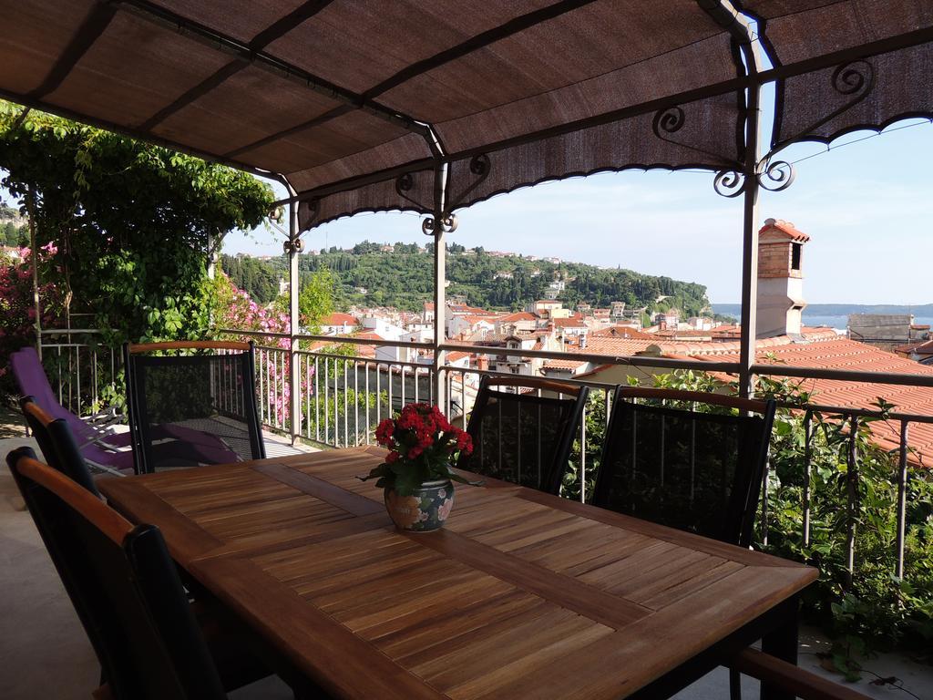 Holiday Home Amazing View Пиран Стая снимка